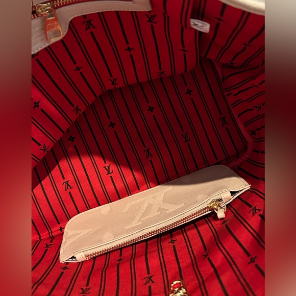 Shoulder bag - Picture 4 of 7